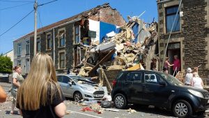Explosion des Hauses der sieben Schwestern: Nachbarn retteten Familie