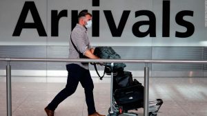 Reiseerleichterung für Briten, da die Regierung die zweiwöchige Quarantäne überprüft