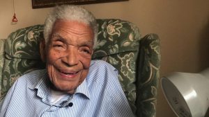 Der britische Film- und Fernsehstar Earl Cameron stirbt im Alter von 102 Jahren