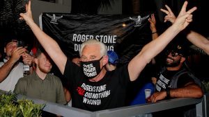 Roger Stone: Robert Mueller verteidigt Anklage gegen Russland-Sonde
