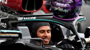 Lewis Hamilton gewinnt in Ungarn, Max Verstappen Zweiter nach dem Sturz