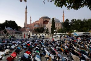Der türkische Präsident Erdogan macht die Hagia Sophia offiziell zu einer Moschee