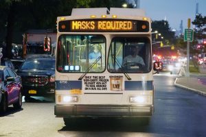 Gewalttätige Busfahrer, die sich weigern, Masken zu tragen, führen zu einem Anstieg der MTA-Angriffe