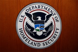 House prüft DHS wegen des Ausschlusses von NY aus Trusted Travelers-Programmen