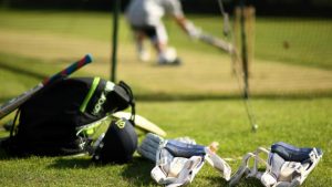 Laut Boris Johnson kann Freizeit-Cricket aufgrund des Risikos von Tee und Umkleidekabine nicht wieder aufgenommen werden