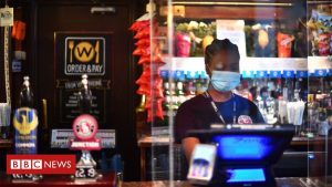 Coronavirus: Pubs müssen möglicherweise geschlossen werden, damit die Schulen wieder geöffnet werden können