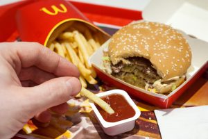 Fast-Food-Verpackungen bei McDonald's, Burger King können giftig sein