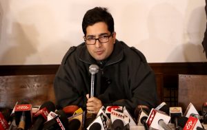 J&K leader Shah Faesal quits politics, likely to join back administration