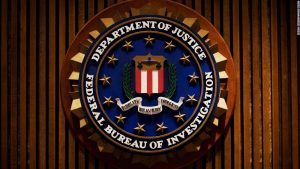 Ehemaliger FBI-Anwalt bekannte sich schuldig, während der Ermittlungen gegen Russland E-Mails geändert zu haben