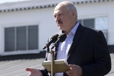 Präsident im Werk Minsk: Boos für Lukaschenko