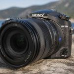 Sony DSC-RX10 V: Neue Premium-Bridgekamera mit Alpha-Technik und 600-mm-Telezoom