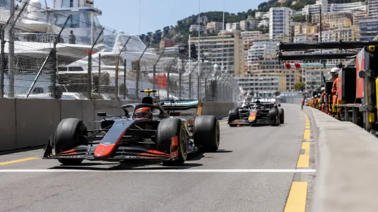 McLaren und Red Bull fechten Monaco-Ergebnis an McLaren und Red Bull fechten Monaco-Ergebnis an